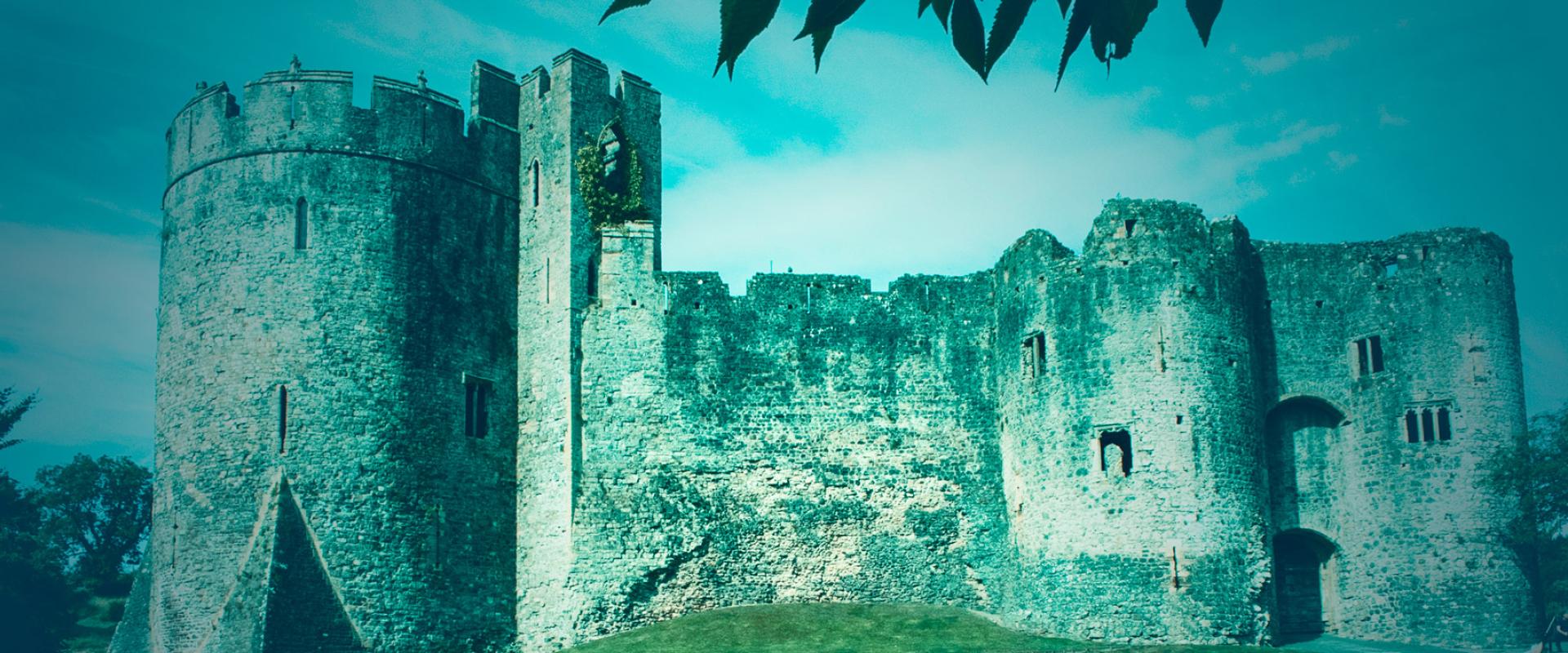 Castell CasGwent - Chepstow Castle