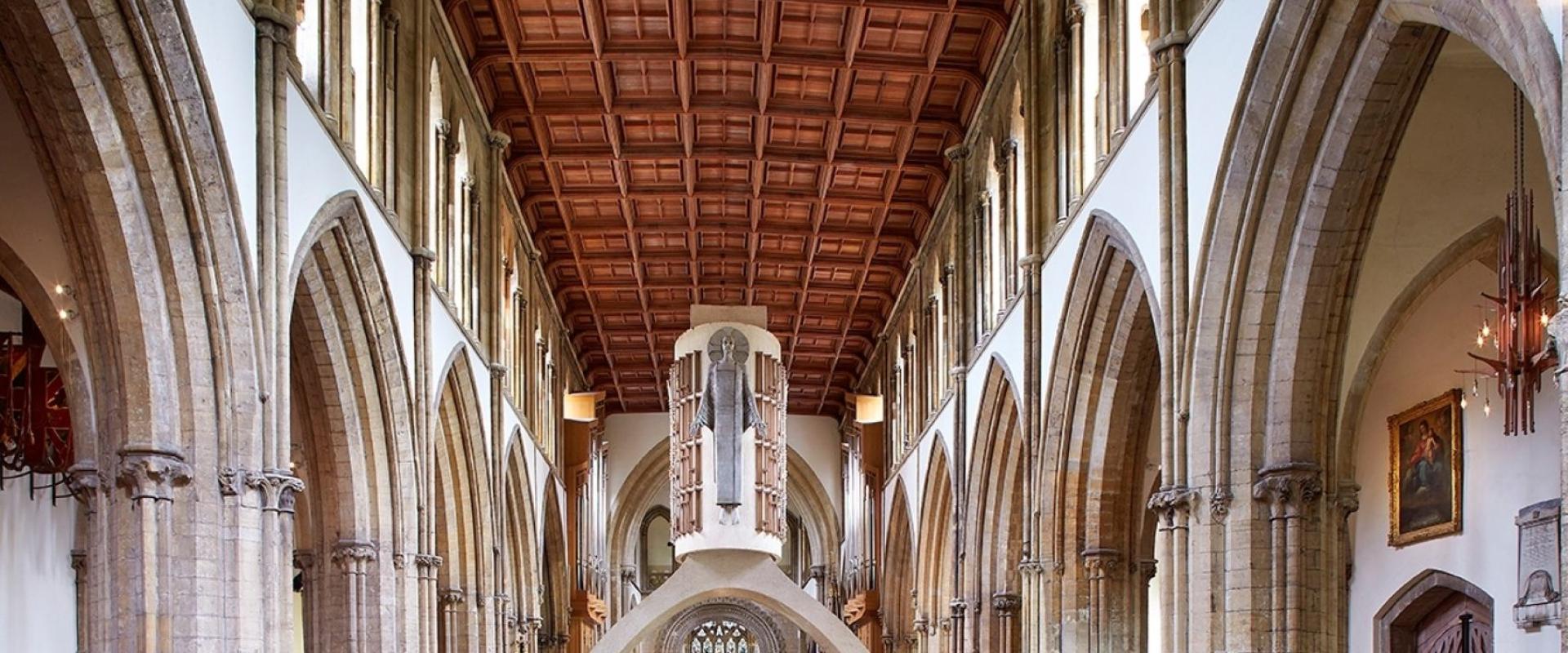 golygfa o du mewn yr eglwys gadeiriol / view of interior of the cathedral