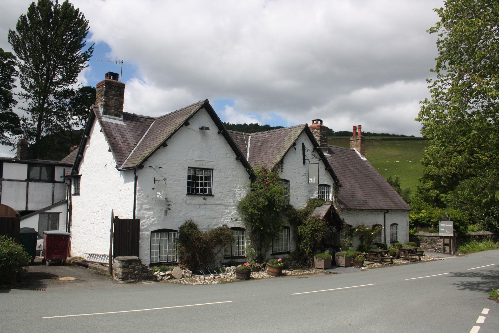 West Arms Pub - Llanarmon-Dyffryn-Ceiriog from north