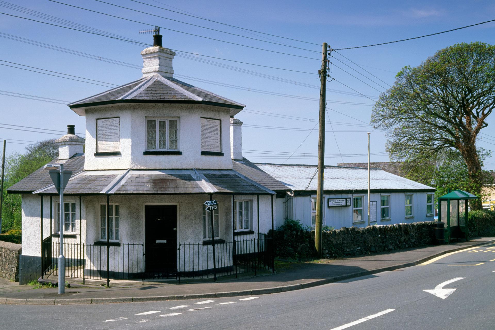 Exterior view of Toll House at Llanfairpwll, Anglesey